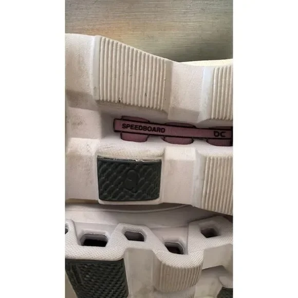 On Cloud CloudMonster Blonde Fade Running Shoe Sz. 10 Ladies Active Gym Sneaker - Picture 10 of 11